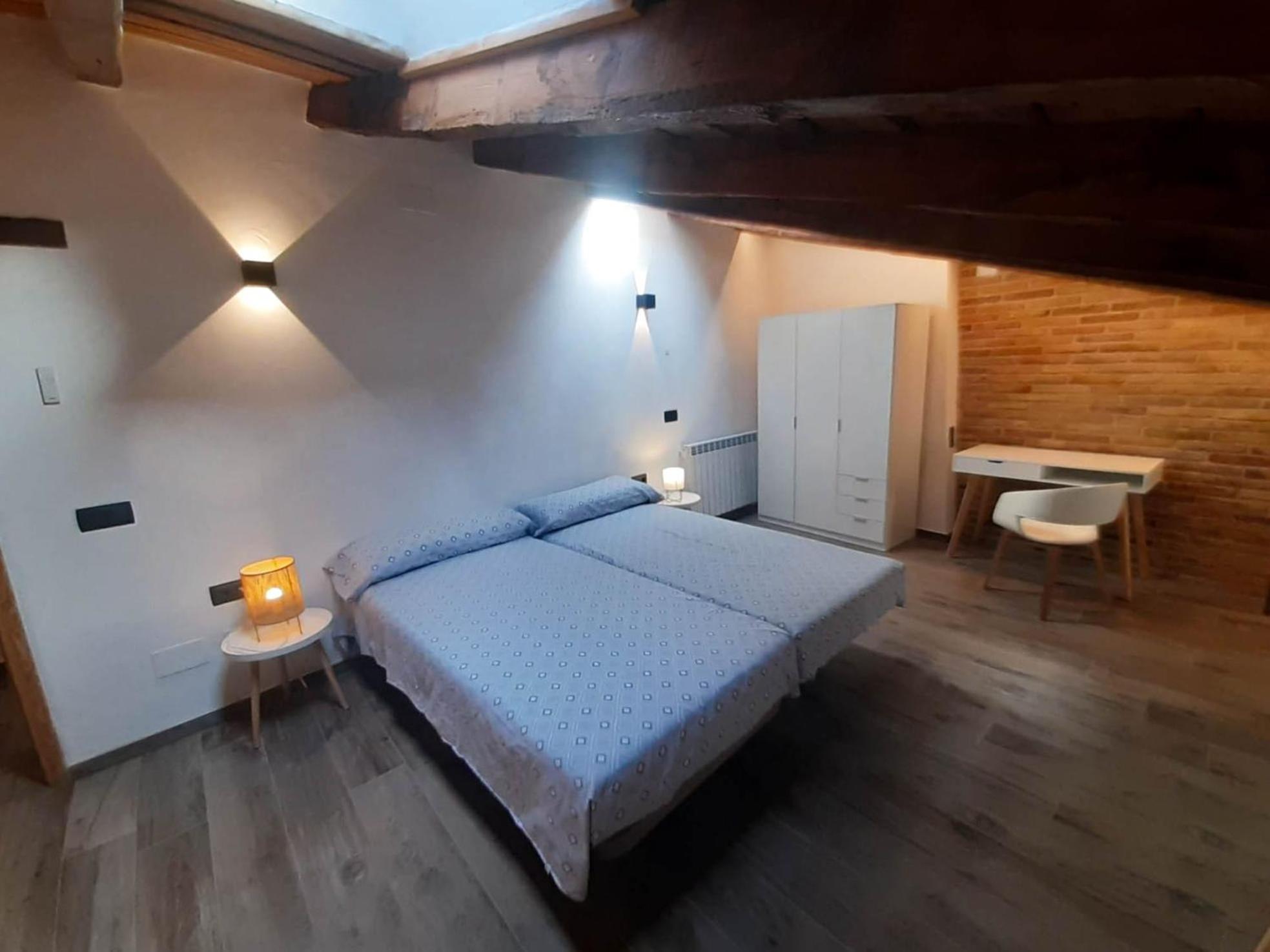 Niu De Queralt Apartment Vic Exterior photo